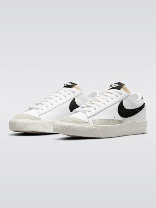 Blazer Low  77 Sneaker - White-Black-Sail-White Hot on Sale - Image 2